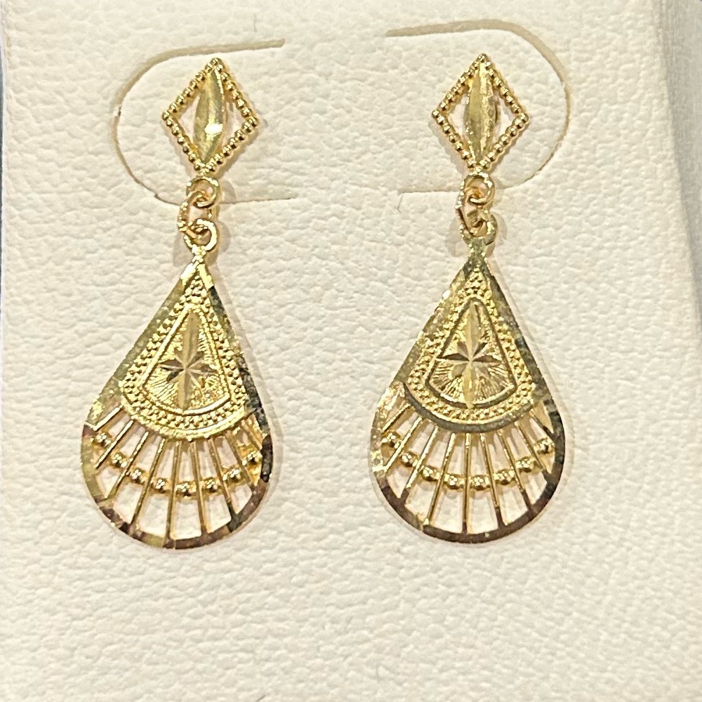 14 K Gold earrings